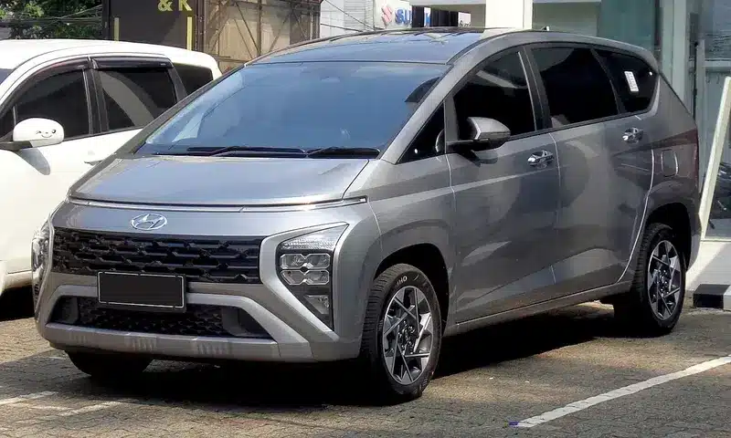 Review Hyundai Stargazer: MPV Modern yang Mengguncang Pasar Indonesia